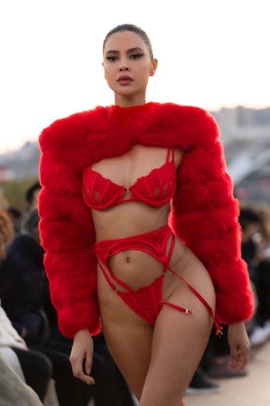 Aphrodite - Faux Fur Sleeves